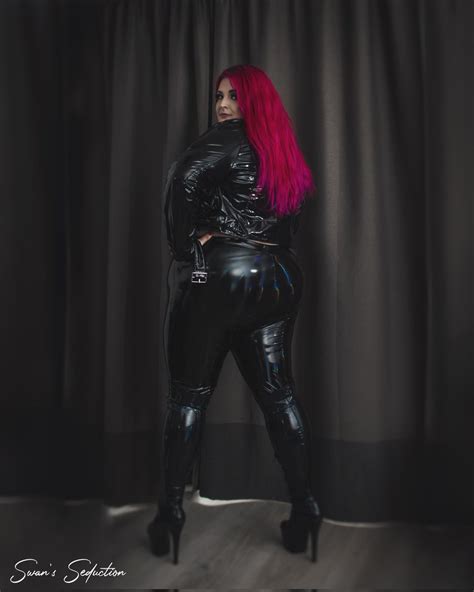 Empress CatastroV On Twitter My Ass Is Made For Smothering