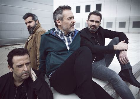 Bonus Extra De Love Of Lesbian Llega Al Metrop Litan La Carteleramx