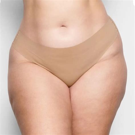 Skims Intimates Sleepwear Nwt Skims Naked Dipped Desertnude Seamless Thong Panty Poshmark