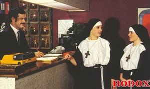 Classic Porn Retro Nuns Pleasing The Hotel Managers Coc XXX Dessert