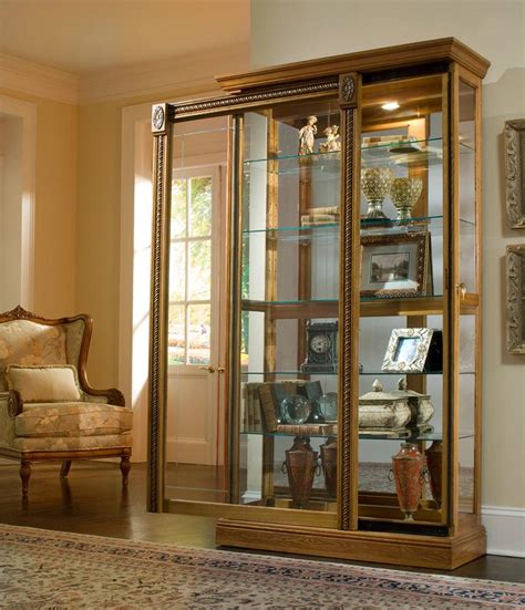 Pulaski Furniture Curios Estate Oak Two Way Sliding Door Curio