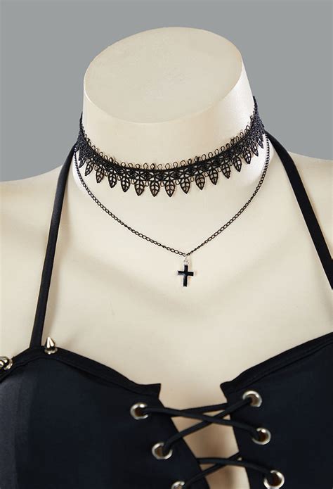 Women Gothic Black Broken Heart Shaped Two Piece Swimsuit Bikini Set Halter Top And Culottes