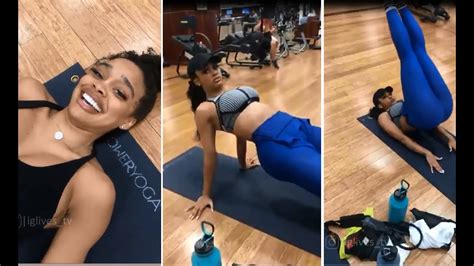 Curvy And Sexy Twin Sisters Showing You How To Be Hot And Curvy Youtube