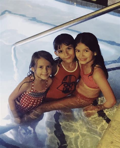 10 Hot Sexy Lil YaYa Bikini Pics