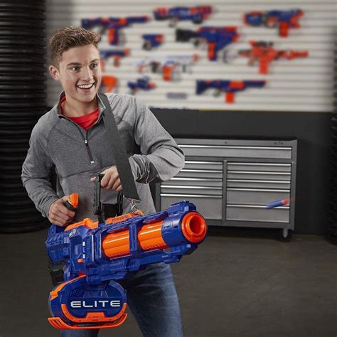 The Nerf Minigun With 50 Round Drum - NERF ELITE TITAN CS50