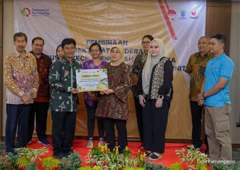 Kemenperin IKM Batik Gunakan Pewarna Alam Teknik Fesyen Berkelanjutan