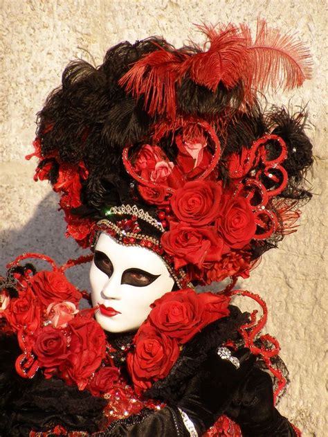 Red Roses Venice Carnival 2014 By Lesley McGibbon Venetian Masks