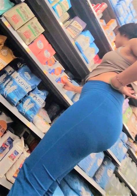 OC Very Pretty Mexican With A Delicious Ass W Upshots Spandex Leggings Yoga Pants Forum