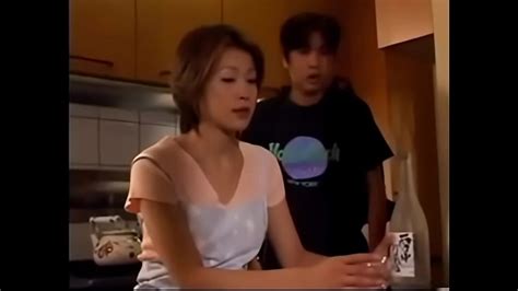 Japanese Stepmom Gets Good Fuck XNXX