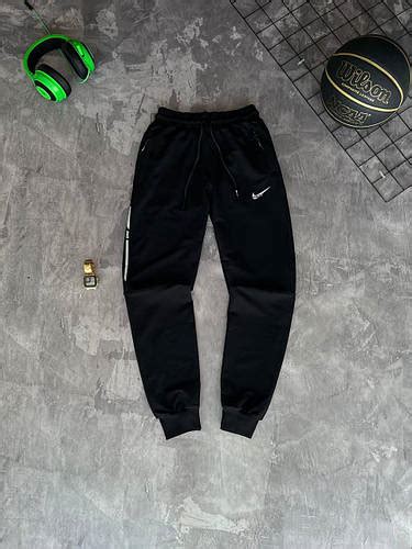 Чоловічі спортивні штани nike тренувальні Чорні спортивні штани найк ...