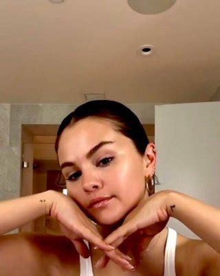 Selena Gomez Nude Porn Pictures Xxx Photos Sex Images Pictoa