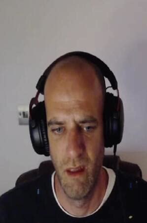 The Naked Martin Stream Trakt