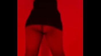 Trapito Con Vestido Negro XVIDEOS