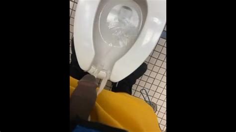 Me Pissing In The Toilet Pornhub Gay