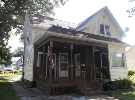 415 W Main St Albert Lea Mn 56007 Townhome Rentals In Albert Lea Mn