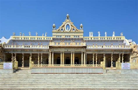 Unveiling the 10 Best Temples in Mathura to Visit for an Enriching ...