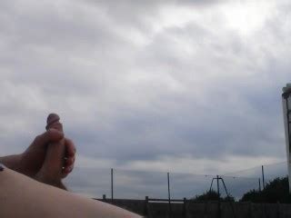 CUMING IN A PUBLIC PARK Pornhub Gay