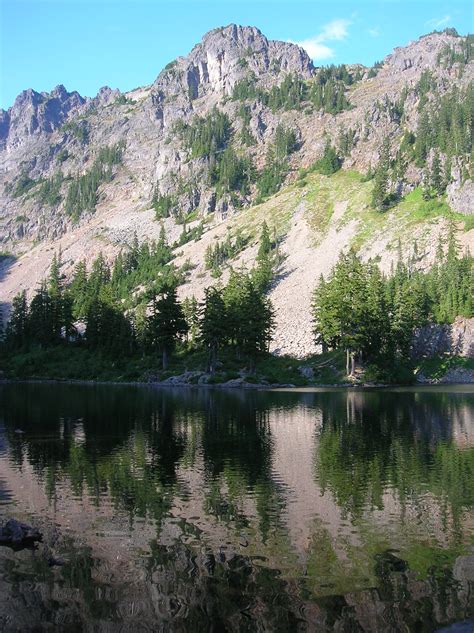 Snoqualmie Pass – HIke of the Week