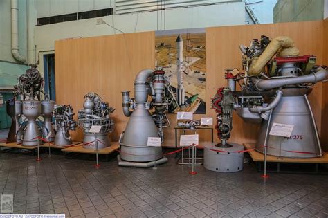 С Днём космонавтики! Где делают двигатели для космических ракет ...