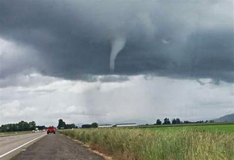 Tornados devastadores en el sur de EEUU vientos repentinos de más de