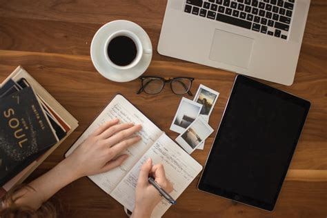 7 Tips Menjadi Penulis Sukses Dari Nol Penerbit Deepublish