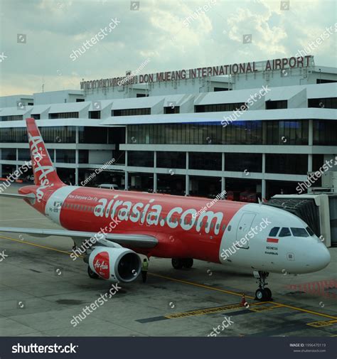 Ais Asia Airplane Parking Don Mueang Stock Photo 1996470119 Shutterstock