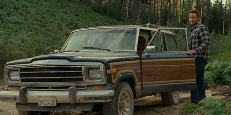 IMCDb Org 1986 Jeep Grand Wagoneer SJ In Jurassic World Dominion