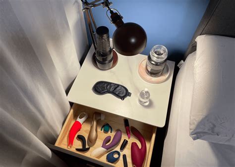 App Controlled Sex Toys In Singapore To Spice Things Up Honeycombers