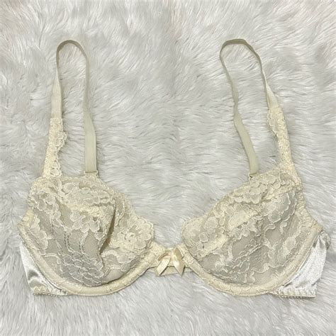 White Victoria S Secret Laced Lingerie On Carousell