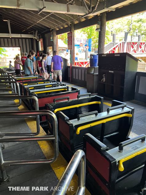 River King Mine Train at Six Flags St. Louis | Theme Park Archive
