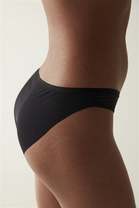 Nude Colors Black Slip PLVGP45723SK BK3 Black Penti