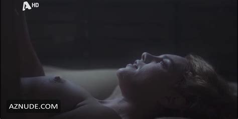 TO PROXENIO TIS IOULIAS NUDE SCENES AZNude