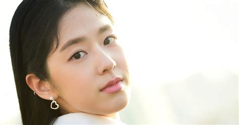 엑s Hd포토 박혜수 그윽한 눈빛으로