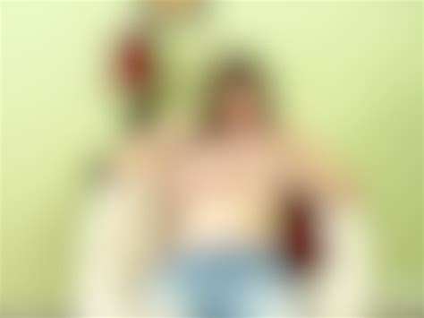 Busty Sausha Packer Shows Off Her Hairy Pussy Kostenlose Pornovideos YouPorn