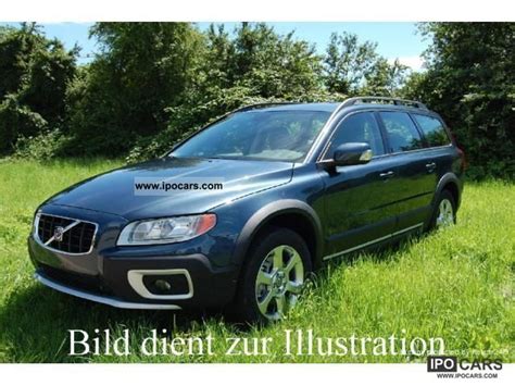 Volvo D Awd Xc Momentum Car Photo And Specs