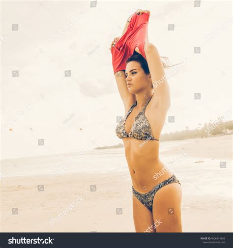 Sexy Fit Lady Sensual Bikini On Stock Photo 1606518205 Shutterstock