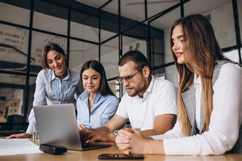 Empresas Come Am Testar A Semana De Dias De Trabalho No Brasil