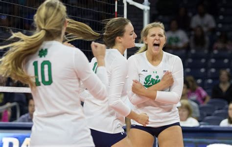 Irish Sweep Pitt In Strong Performance On The Road Notre Dame