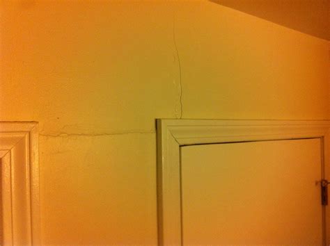 Cracks And Bumps In Old Drywall Drywall And Plaster Diy Chatroom Home Improvement Forum