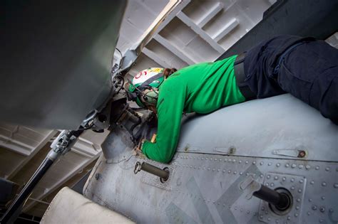 Dvids Images Sailor Performs Maintenance On A Mh S Sea Hawk