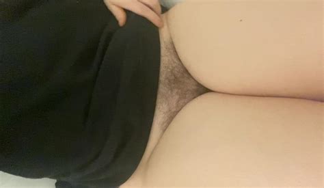 Tonight On My OF Im Spreading My Pussy Open So You Can Watch It Throb Unlock All My Content