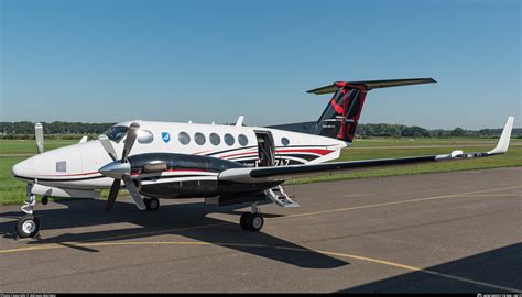 PH ZAZ Zeusch Aviation Beechcraft 200CGT King Air Photo By Adriaan