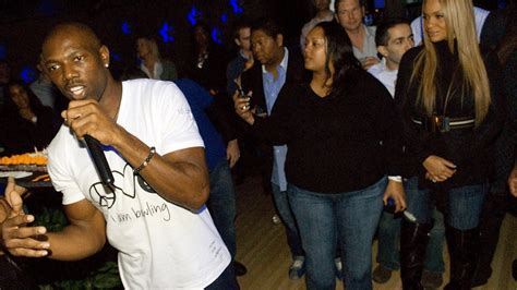 Terrell Owens' Net Worth Bounces Back From Money Meltdown | VIPFortunes