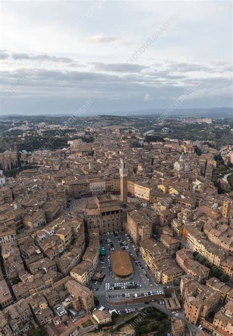 Aerial view of Piazza del Campo, Siena, Italy - Stock Image - F039/0494 ...