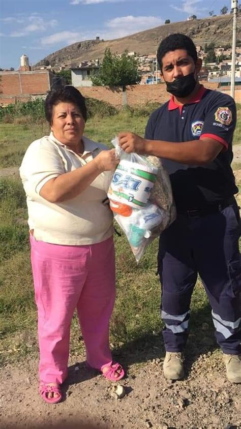 Se Continua Brindando Apoyo A Personas De Bajos Recursos Guanajuato