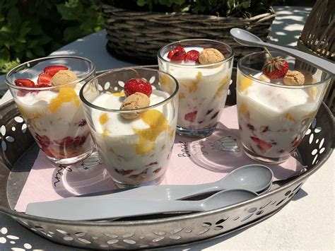 Leichtes Erdbeer Mango Dessert Von Engcor Chefkoch