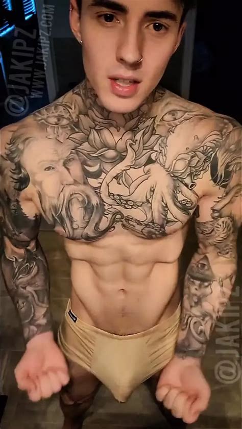 Jakipz Lets You Watch Him Get Naughty Gay Tattoo Porn XHamster