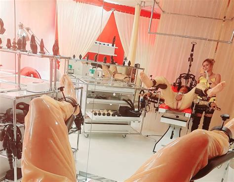 Rubber Bdsm Porn Pics Pictoa