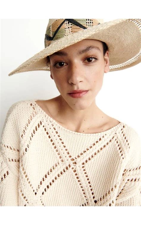Openwork Sweater Color Nude RESERVED 6193B 02X Summer Knitwear Knitwear Women Colorful