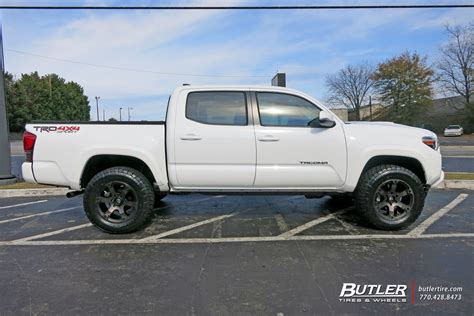 Toyota Tacoma With 18in Fuel Beast Wheels Exclusively From Butler Tires